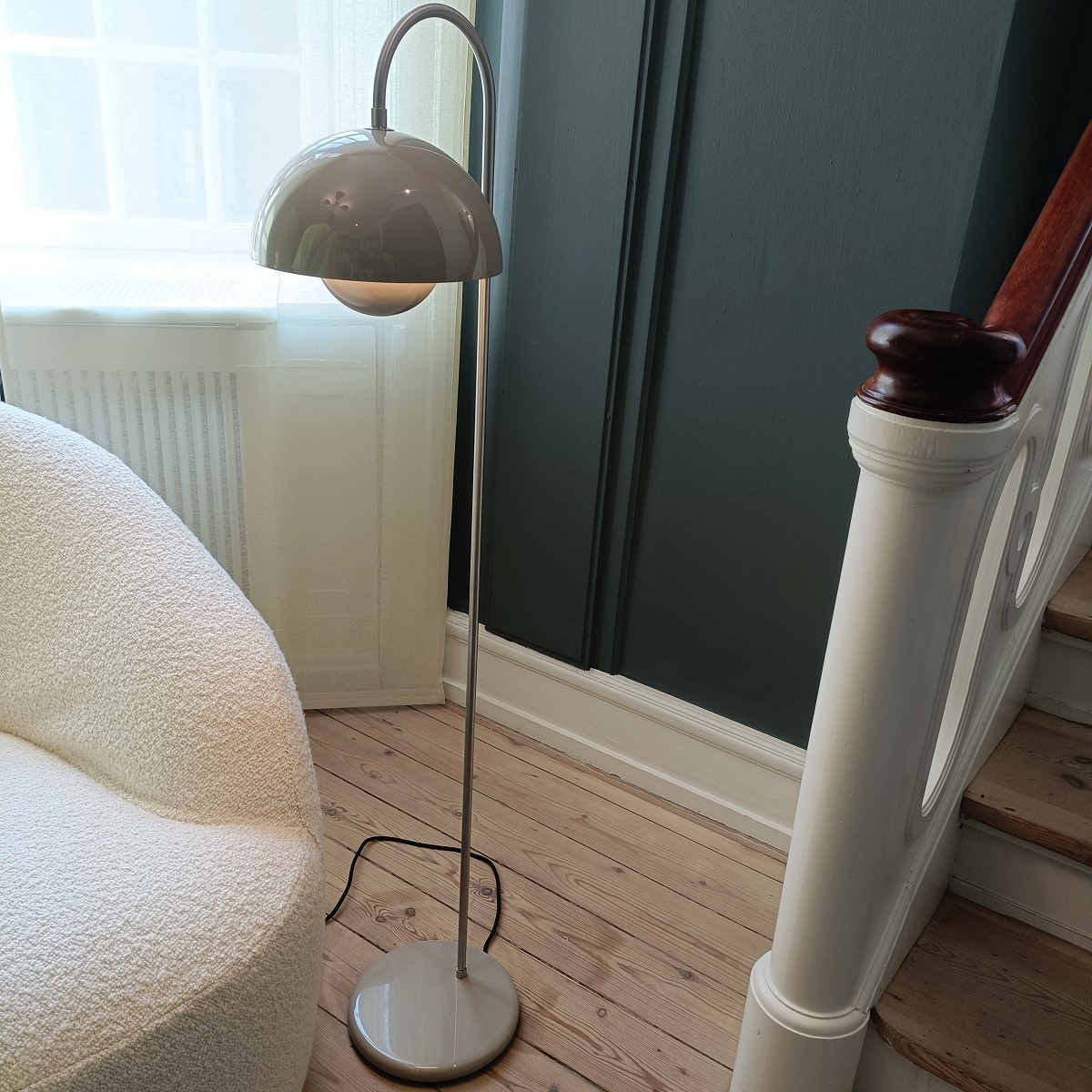 7tradition Flowerpot VP12 Floor Lamp in Grey Beige 7tradition Flowerpot VP12 Floor Lamp in Grey Beige