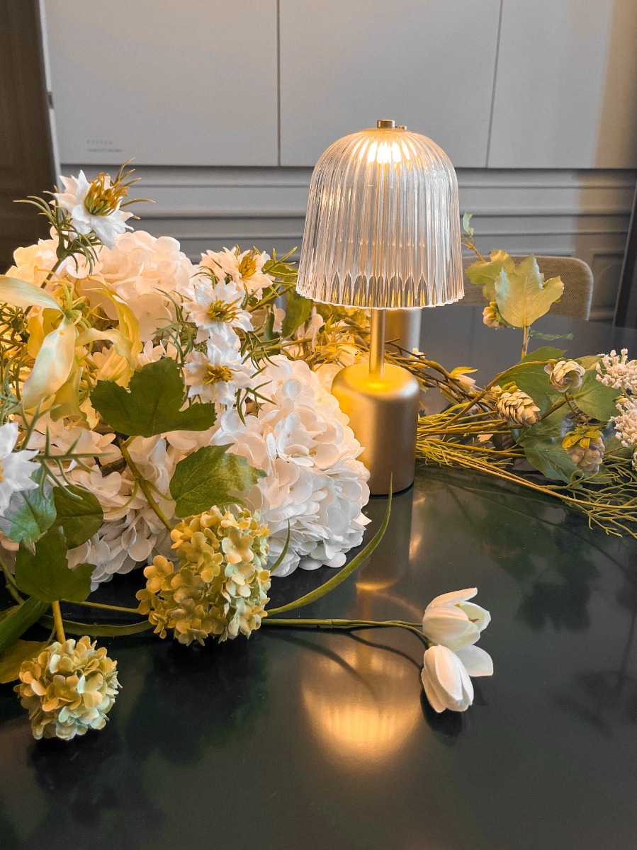 Nuura Asteea Portable