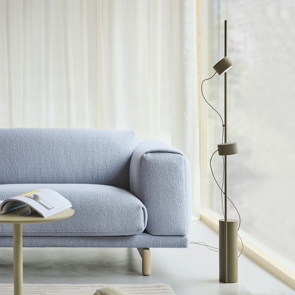 Muuto Post Floor Lamp