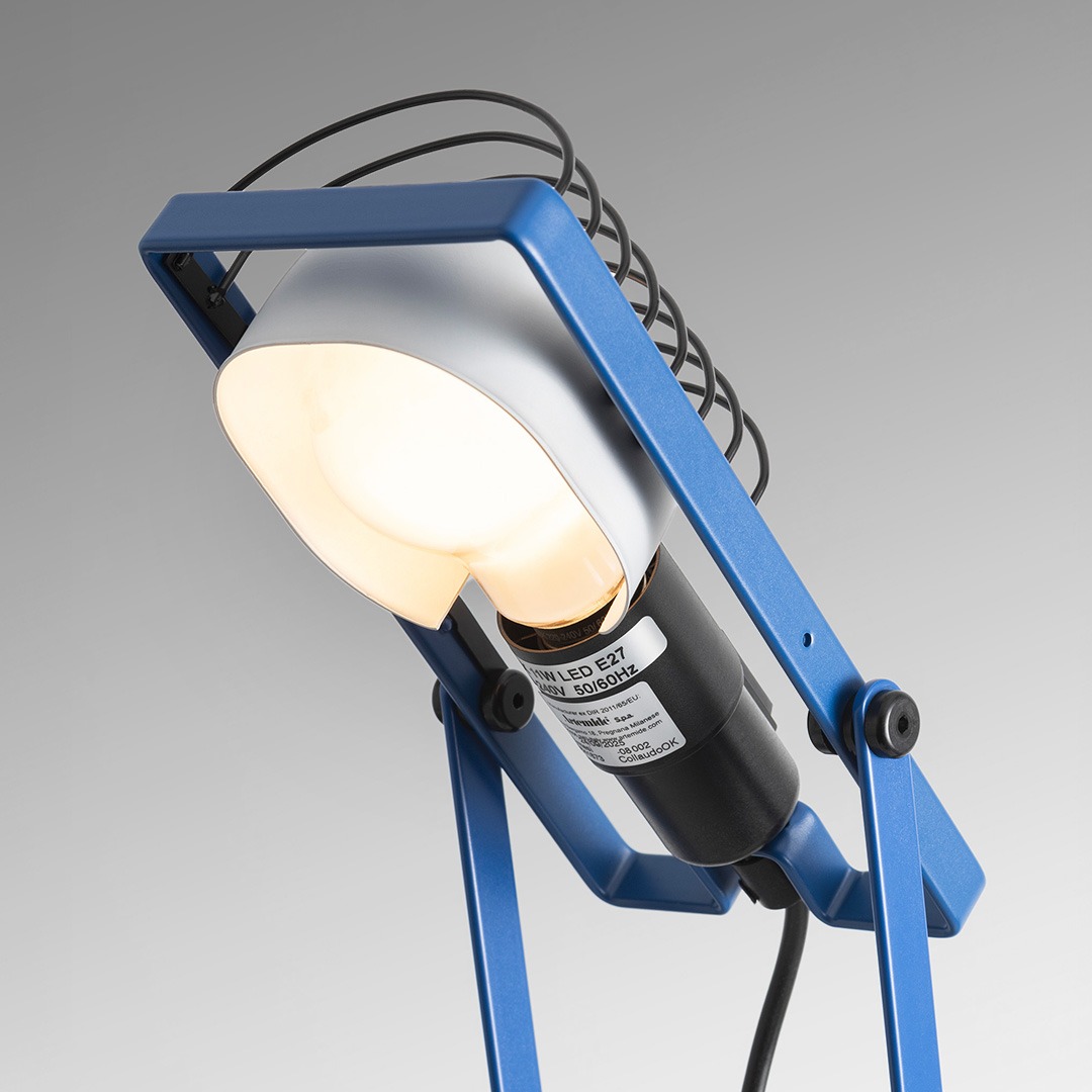 Artemide Sintesi Table Lamp Artemide Sintesi Table Lamp