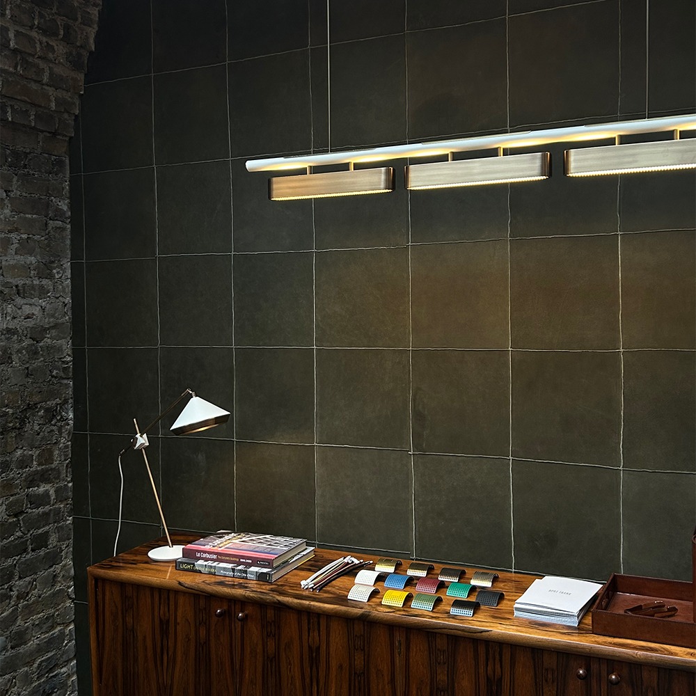 Bert Frank Colt Triple Suspension and Shear Table Lamp