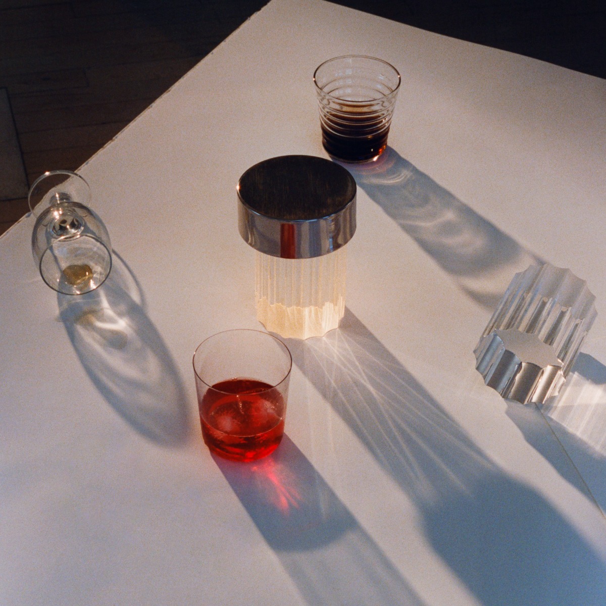 Zhi_Flos_004v6.jpg Zhi_Flos_004v6.jpg