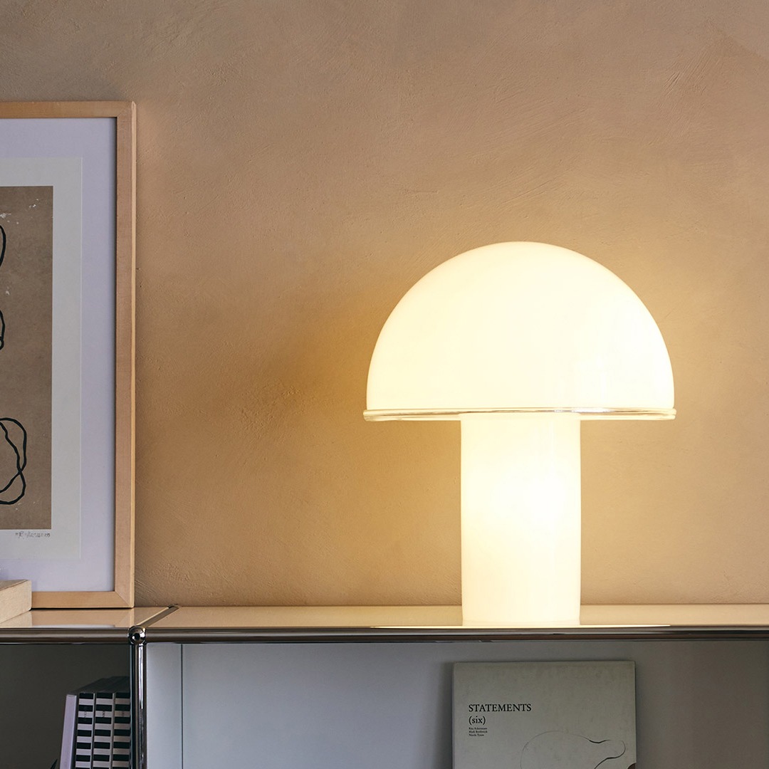Artemide Onfale Table Lamp Artemide Onfale Table Lamp