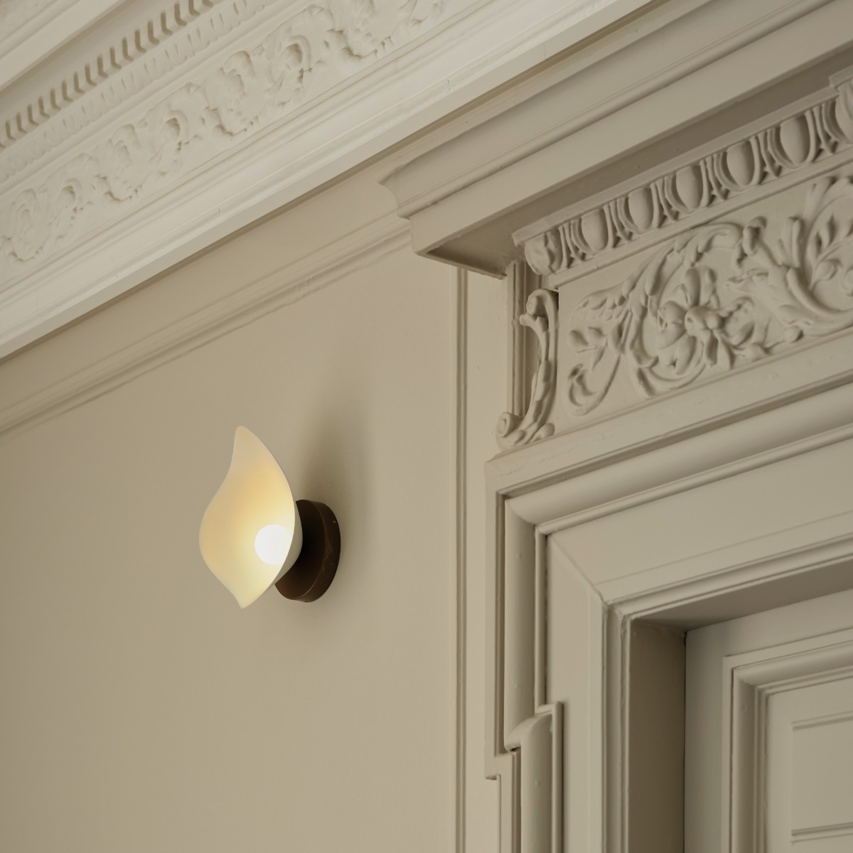 Nuura Florii 1 Wall Light Nuura Florii 1 Wall Light