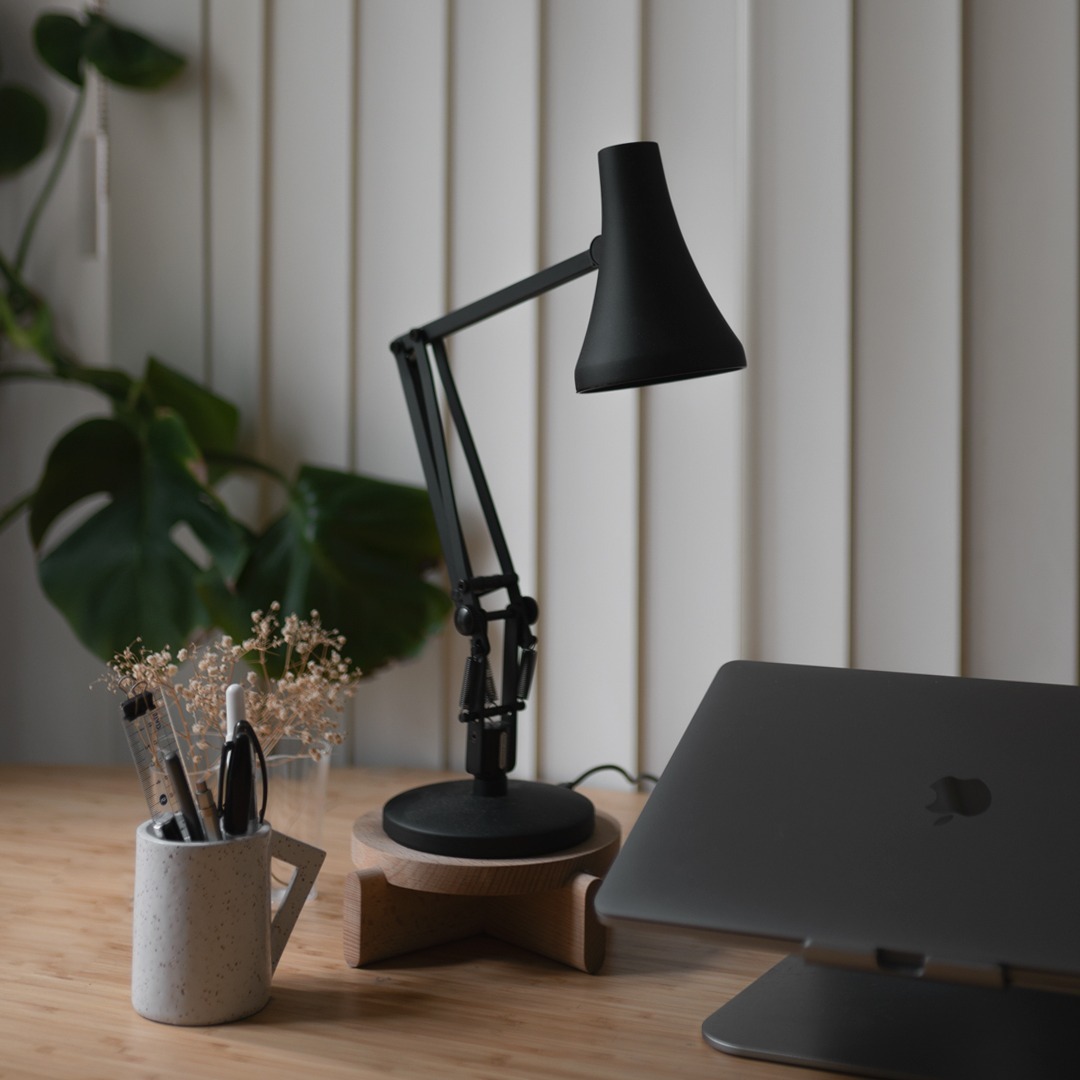 Carbon Black Anglepoise Type 90 Mini Mini Desk Lamp