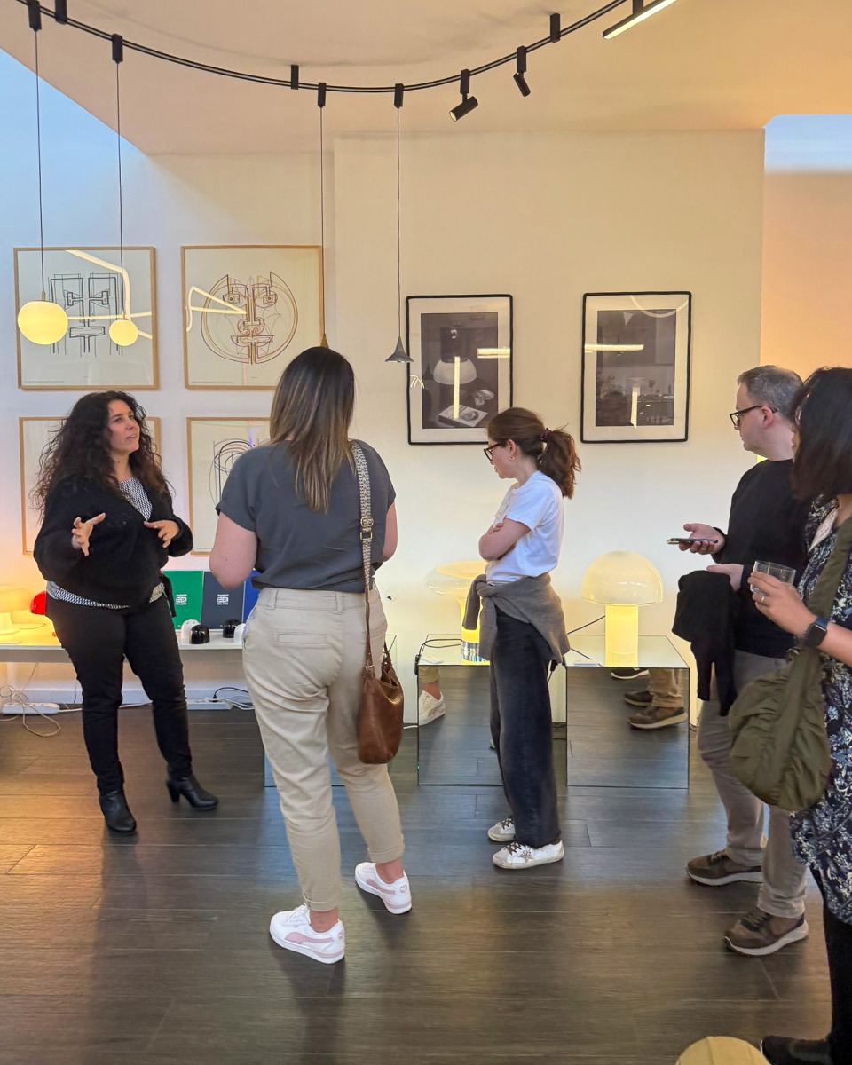 Artemide Tour Display Talk Artemide Tour Display Talk