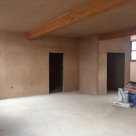 Plastered Walls in Dining Area
