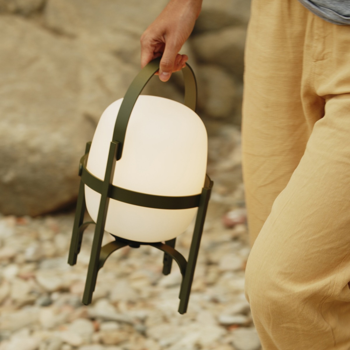 Alubat-verde-Santa-cole-table-lamps.jpg Alubat-verde-Santa-cole-table-lamps.jpg