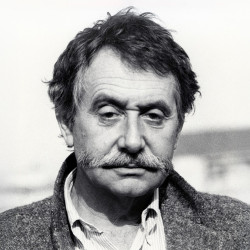 Ettore Sottsass / Image Credits: Artemide