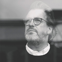 Olafur Eliasson / Image Credits: Louis Poulsen
