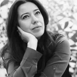 Defne Koz / Image Credits: Foscarini