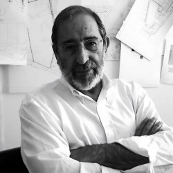 Alvaro Siza Designer Bio Image