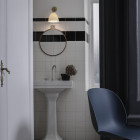 Gubi Bestlite BL7 Wall Light Lifestyle Bathroom