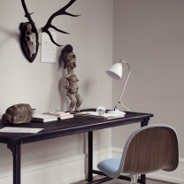 Gubi Bestlite BL2 Table Lamp Lifestyle Office