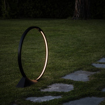 Artemide Architectural "O" Outdoor Floor Lamp