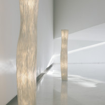 a-emotional light Gea Floor Lamp