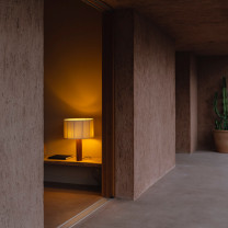 Santa & Cole Moragas Table Lamp