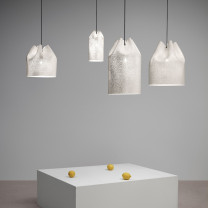 a-emotional light Agasallo Pendant above table