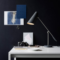 Northern Birdy Table Lamp on Desk