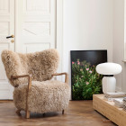 &Tradition Formakami JH18 Table Lamp in Living Room